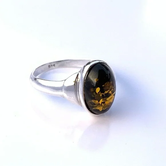 Amber and Silver Ring ~ Size 7-1/2 - Picture 2 of 6